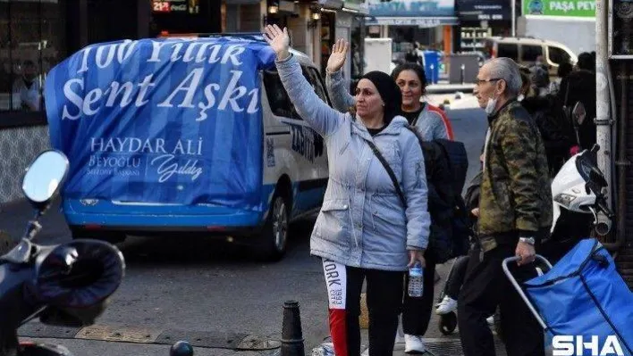 Kasımpaşa Spor'un 100. yılı Beyoğlu'nda büyük coşkuyla kutlanıyor