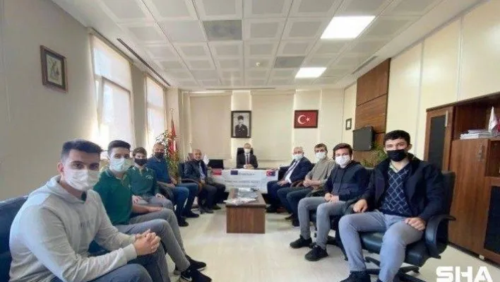 Meslek lisesi öğrencilerine yurt dışı eğitim programı