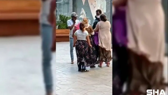 (Özel) Esenyurt'ta soyunan hırsızlar yine iş başında