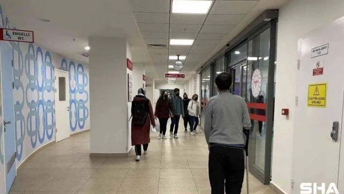 Prof. Dr. Cemil Taşcıoğlu Şehir Hastanesi'nde pandemi sürecinde 220 bini aşkın korona virüs aşısı yapıldı