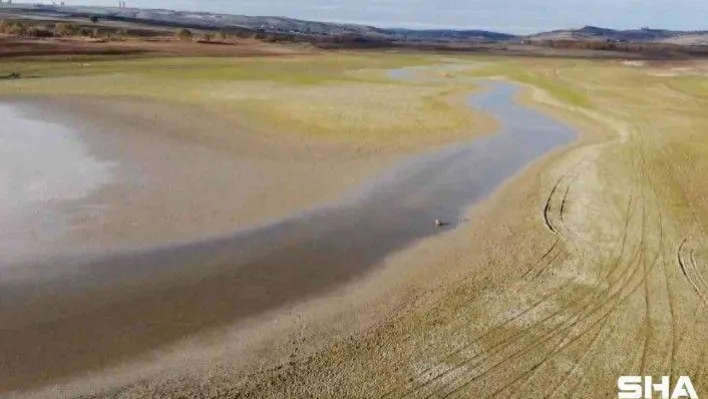 Sazlıdere Barajı dereye döndü: Su seviyesi yüzde 20 'ye düştü