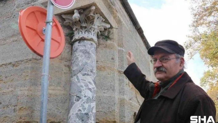 Selimiye Camii'ndeki 2 bin yıllık 'Zeus tapınağı' sütunu asırlara meydan okuyor