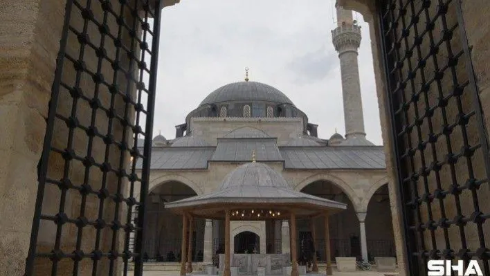 &quotSelimiye Camisi'nin minyatürü&quot olarak bilinen cami tekrar ibadete açıldı