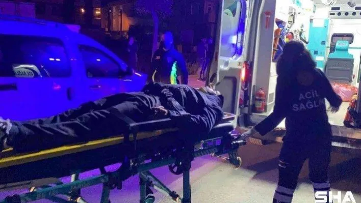 Servis minibüsü ile kamyonet çarpıştı: 7 yaralı