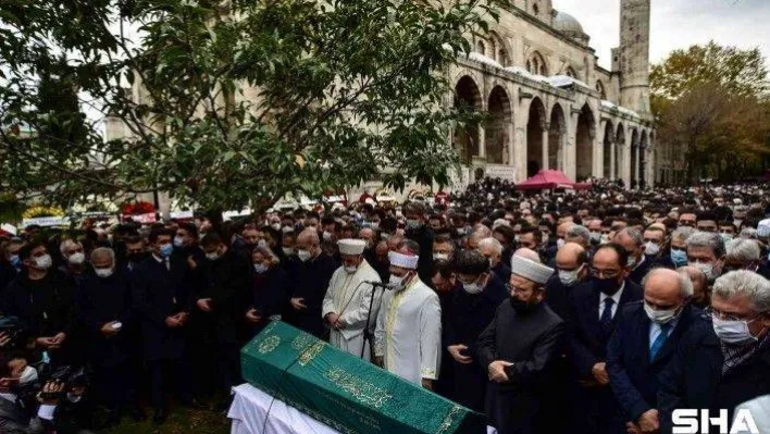 Usta şair Sezai Karakoç son yolculuğuna uğurlandı