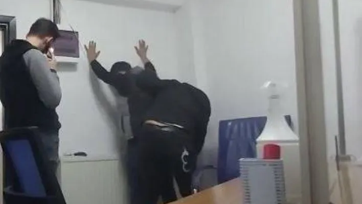 1 Milyonluk vurgun için dublör ile vekaletname düzenlediler: İşte o anlar