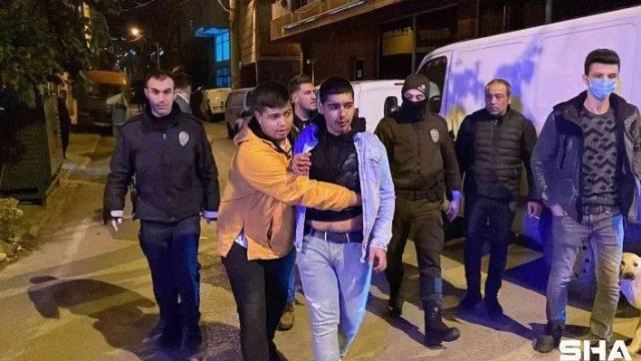 Alacak verecek kavgası kanlı bitti: 2 yaralı