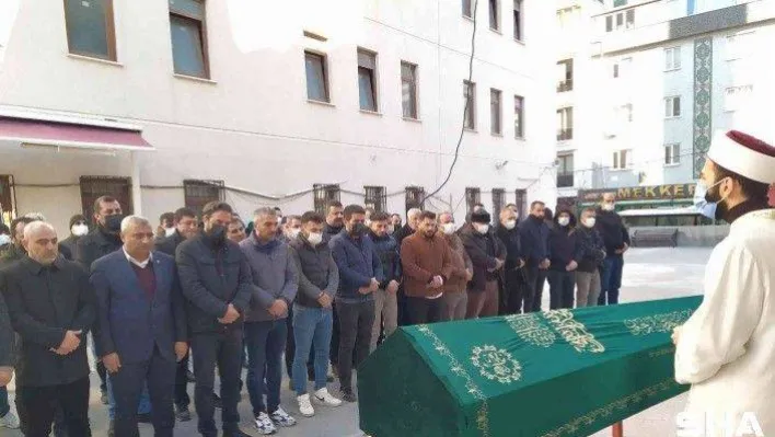 Avcılar'da sahte alkol içen adam hayatını kaybetti