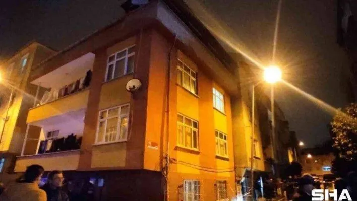 Bağcılar'da çökme tehlikesi olan iki bina boşaltıldı