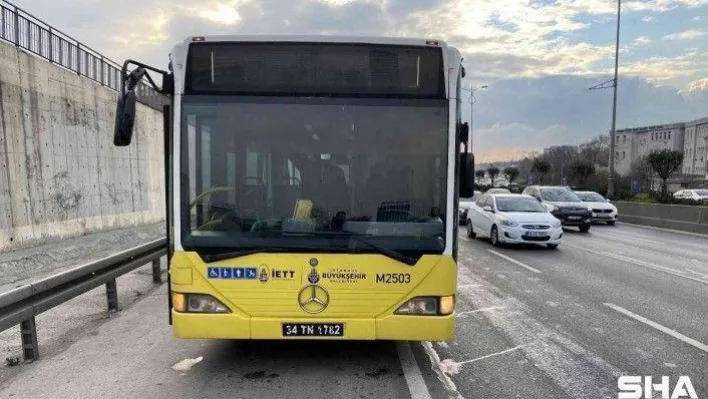 Bayrampaşa'da bir İETT otobüsü daha arıza yaptı