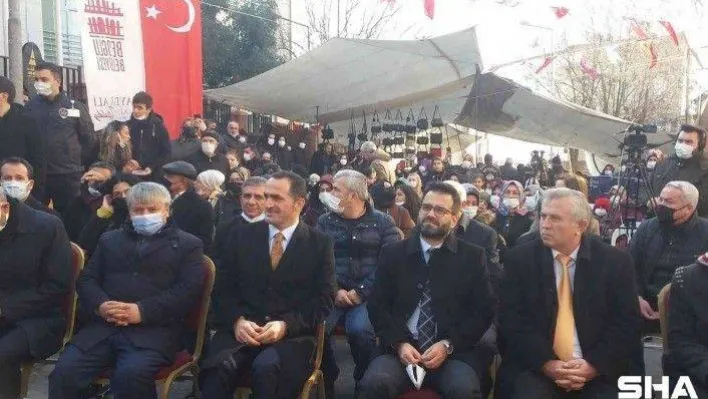 Beyoğlu'nda Örnektepe Semt Konağı düzenlenen törenle hizmete açıldı