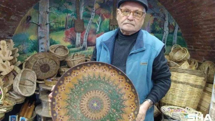 Bu tepsiyi servet verseler de satmıyor