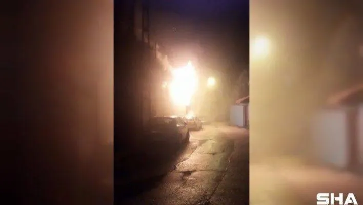 Bursa'da ev alev alev yandı, mahalleli ayağa kalktı