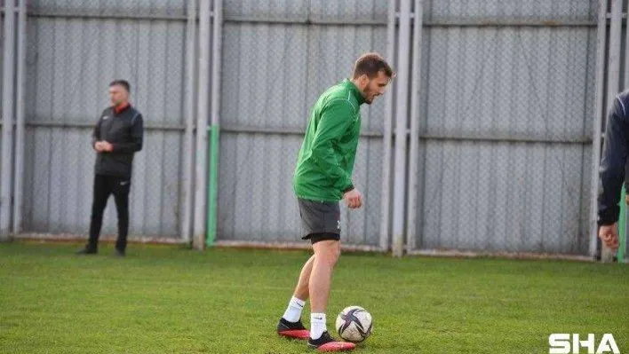 Bursaspor'da Ali Aköz yönetiminde Ümraniyespor maçı hazırlıkları sürdü