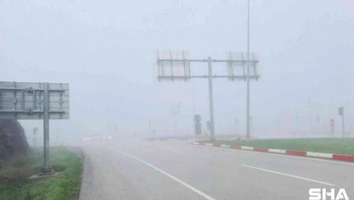 Çan'da sis sürücülere zor anlar yaşattı