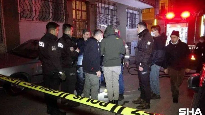 Çocuklarının gözü önünde karısını bıçaklayarak öldüren şahıs tutuklandı