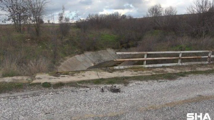 Demir korkulukları çalmaya çalışan 3 şüpheli yakalandı