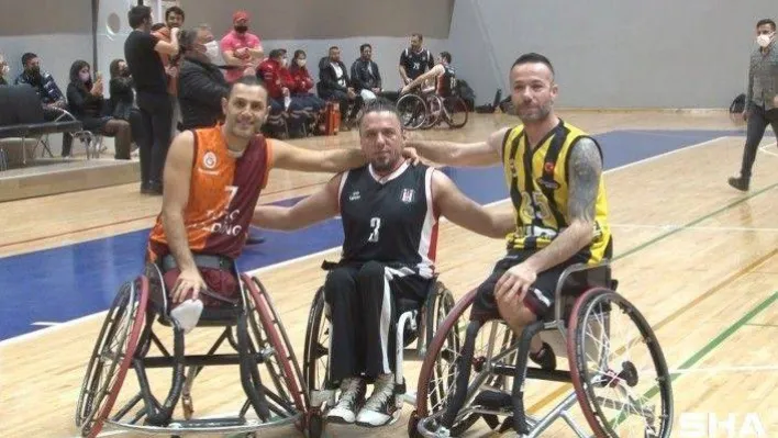 Fenerbahçe, Galatasaray ve Beşiktaş Dostluk Kupası'nda bir araya geldi