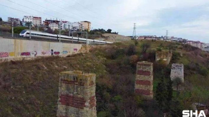 Hicaz Demir Yolu'nun önemli ayakları 150 senedir görkemini koruyor