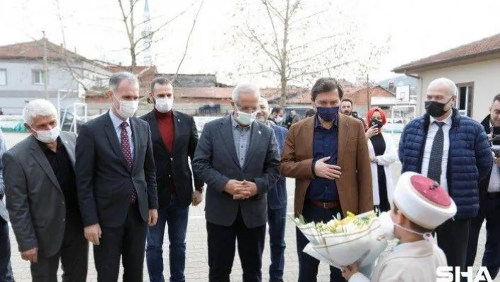 İnegöl'de çocuklar Türk büyüklerinin hikâyeleri ile büyüyor