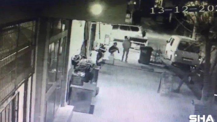 Kızgın fırından pişen tavuğu çaldılar