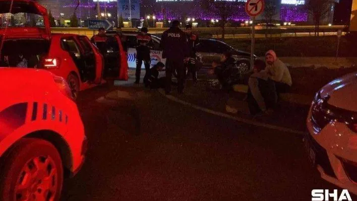 Polisin 'dur' ihtarına uymayıp 30 kilometre kaçtı, polis aracına vurarak durdu