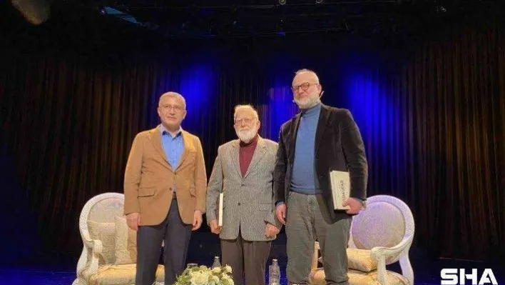 Prof. Dr. Kemal Sayar ve Prof. Dr. Sadettin Ökten Üsküdarlılara tecrübelerini aktardı