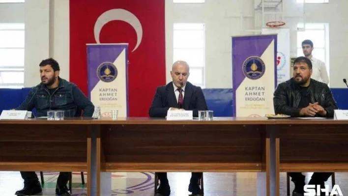 Recep Kara ve Abdullah Güngör, öğrencilerle bir araya geldi