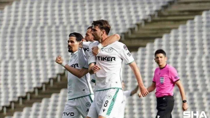 Spor Toto Süper Lig: Fatih Karagümrük: 1 - İH Konyaspor: 1 (İlk yarı)