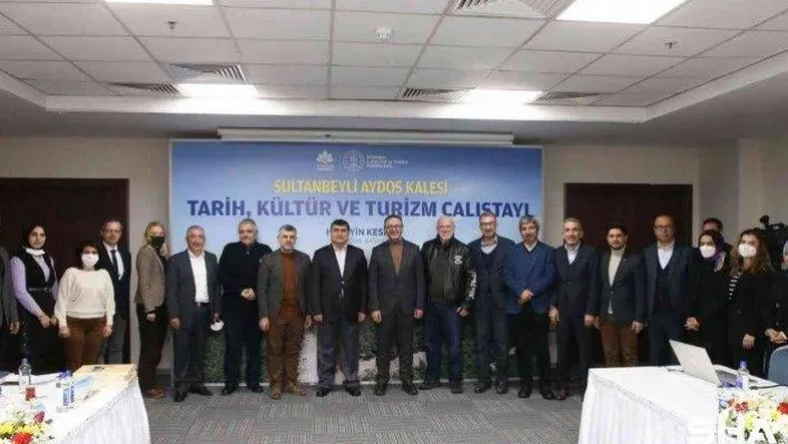 Sultanbeyli'de &quotAydos Kalesi, Tarih, Kültür ve Turizm Çalıştayı&quot gerçekleştirildi