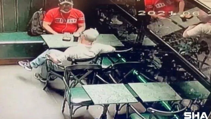 Taksim'de Yeşilçam filmlerini aratmayan olay: Alman turisti içeceğine ilaç atıp gasp etti