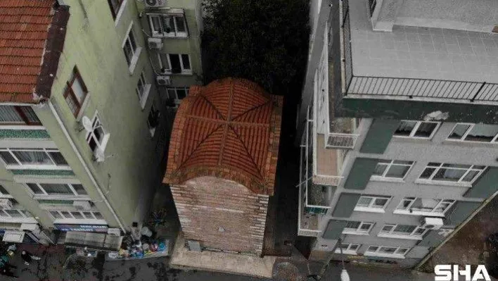 Tarihi Acıbadem Su Terazisi, apartmanlar arasında varlığını koruyor