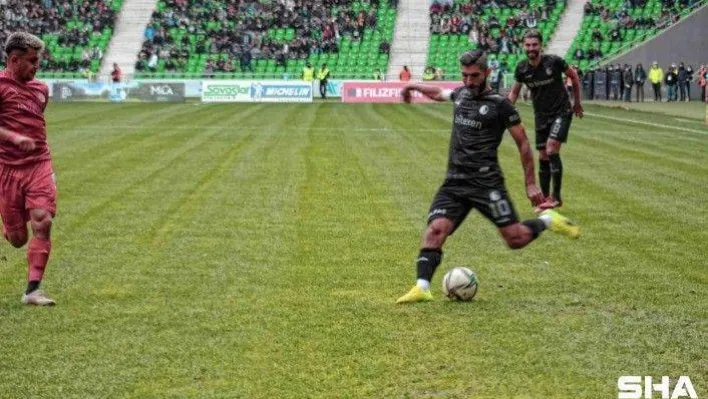 TFF 2. Lig: Sakaryaspor: 4 - Sivas Belediyespor: 2