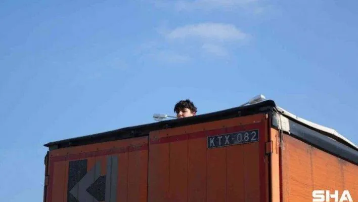 Tıra kaçak olarak bindiler, Sofya yerine Çanakkale'ye geldiler