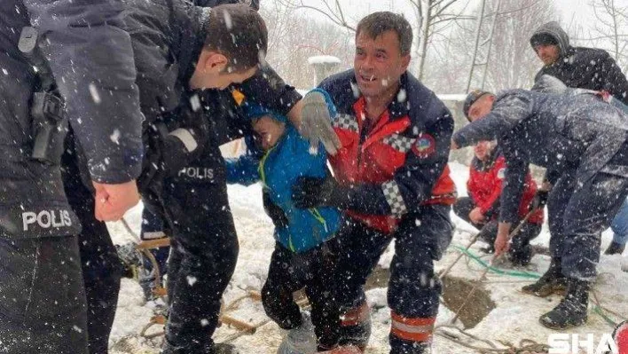 4 buçuk yaşındaki çocuk oyun oynarken kuyuya düştü