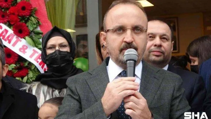 AK Parti'li Turan: 'Amerika'nın dev yatırım bankası JP Morgan, Türkiye'nin notunu nötrden, arttır bölümüne yükseltti'