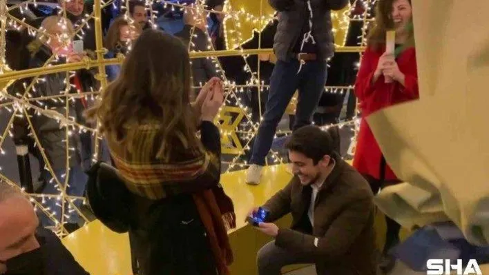 Bağdat Caddesi'nde vatandaşlar yeni yıla coşkuyla girdi