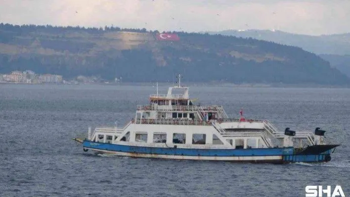 Bozcaada'ya feribot seferleri yapılamıyor