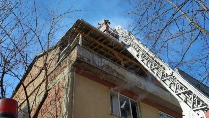 Çatı yangınında can pazarı