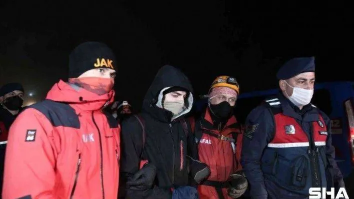 Danimarkalı genç 7 saat sonra kurtarıldı