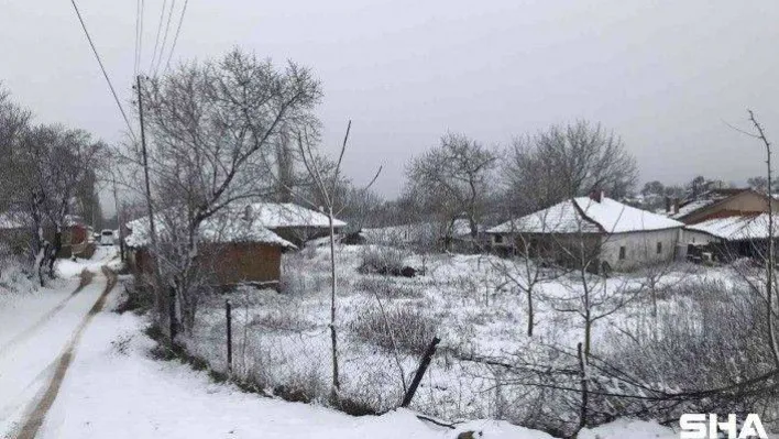 Edirne'de başlayan kar, İstanbul'un kapısına dayandı