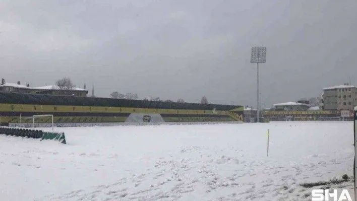 Eyüpspor - Bursaspor maçı ileri bir tarihe ertelendi