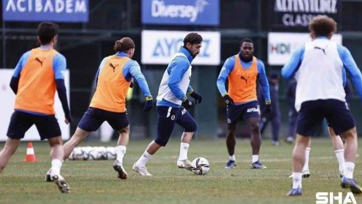 Fenerbahçe, Adana Demirspor maçı hazırlıklarını sürdürdü