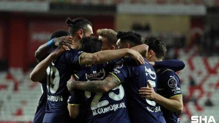 Fenerbahçe, Altay ile 108. randevuda