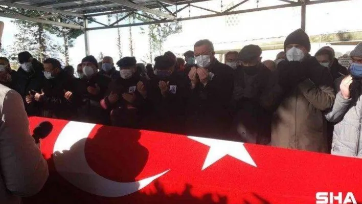 Hukukçu Prof. Dr. Alacakaptan son yolculuğuna uğurlandı