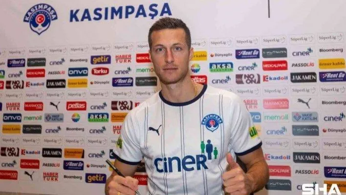 Kasımpaşa, Uros Spajic'i renklerine bağladı