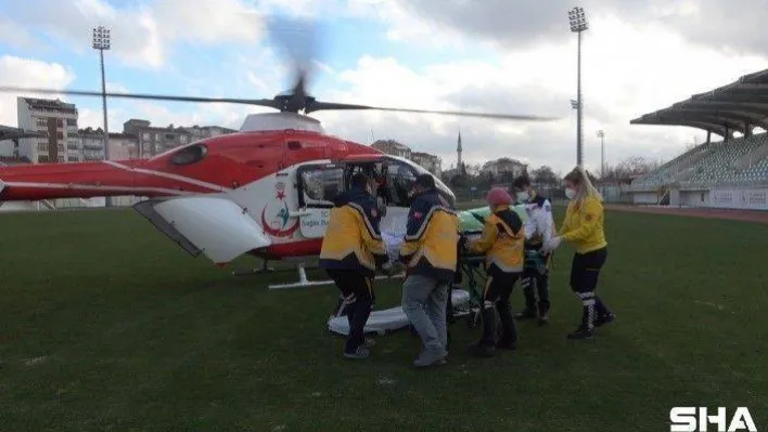 Kırklareli'de bir hasta, helikopter ambulans ile İstanbul'a sevk edildi