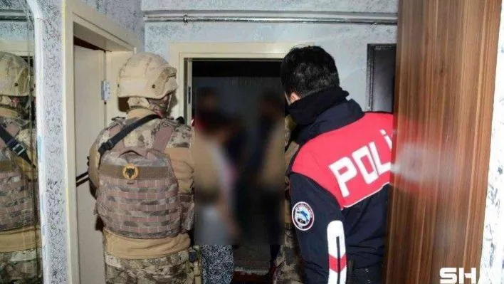 Kocaeli ve 8 ilde hırsızlık çetesine polis operasyonu