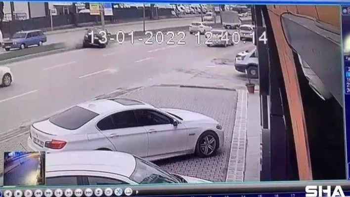 Kontrolden çıkıp karşı şeride böyle geçti...Can pazarı yaşandı