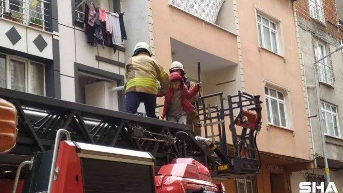 Küçükçekmece'de çocukların çakmakla oyunu faciaya yol açıyordu